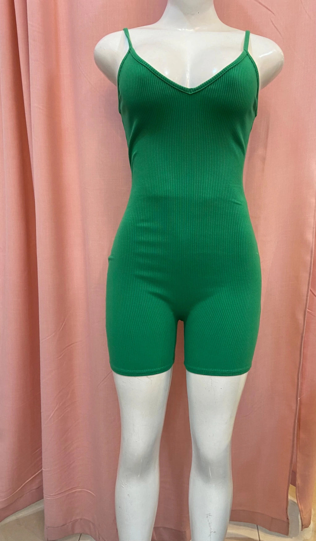 JUMPSUIT VERDE SHORT BASICO