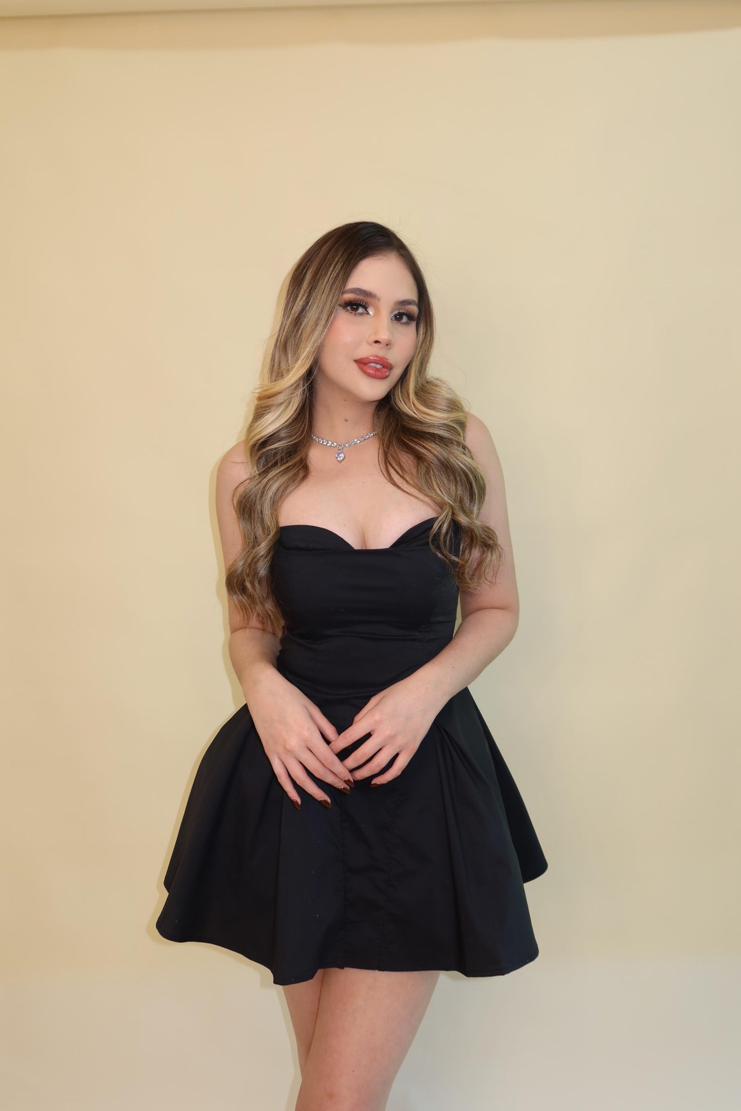 ISABEL MINI DRESS NEGRO