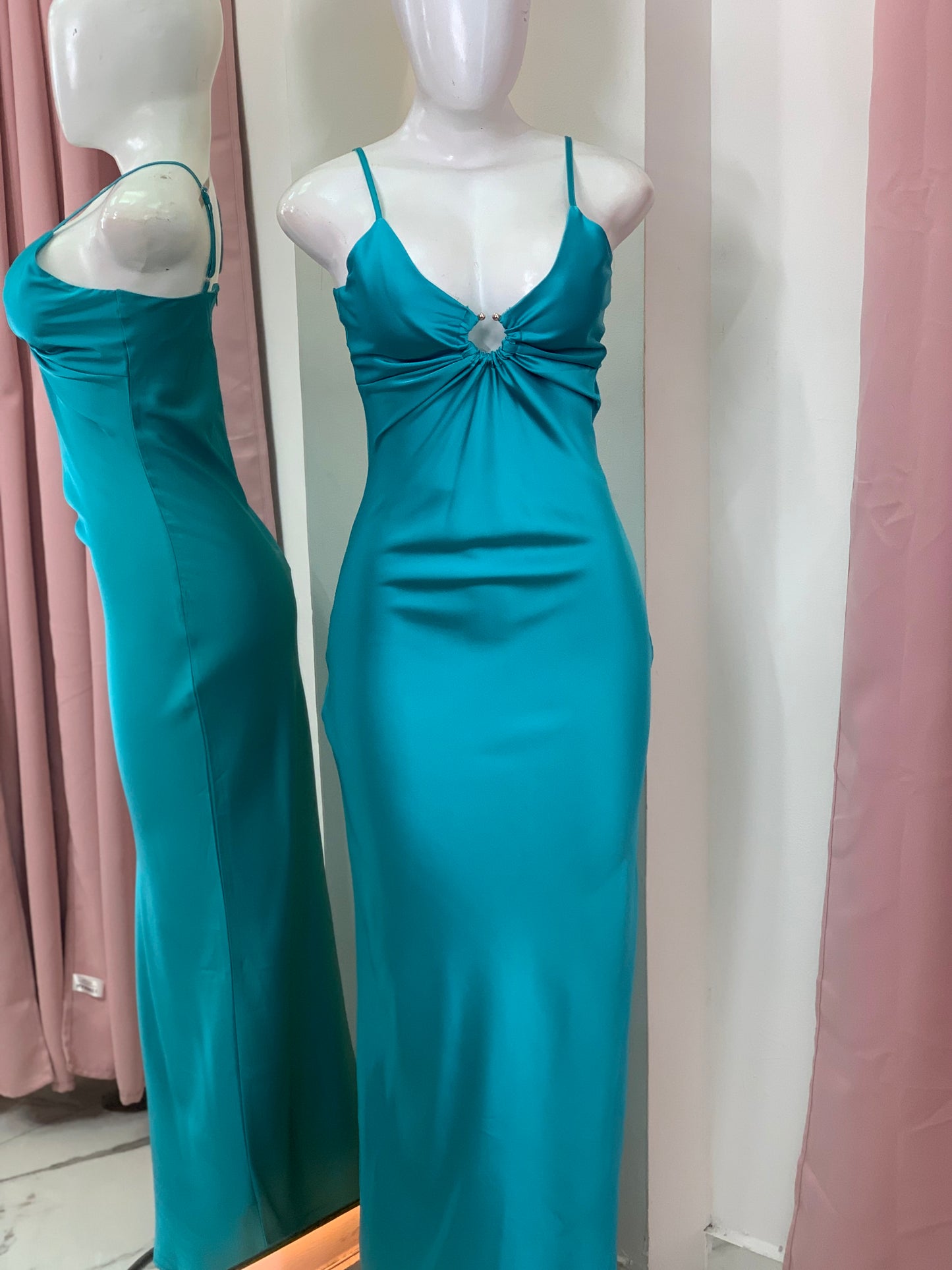 VESTIDO CLARISA MAXI TURQUESA