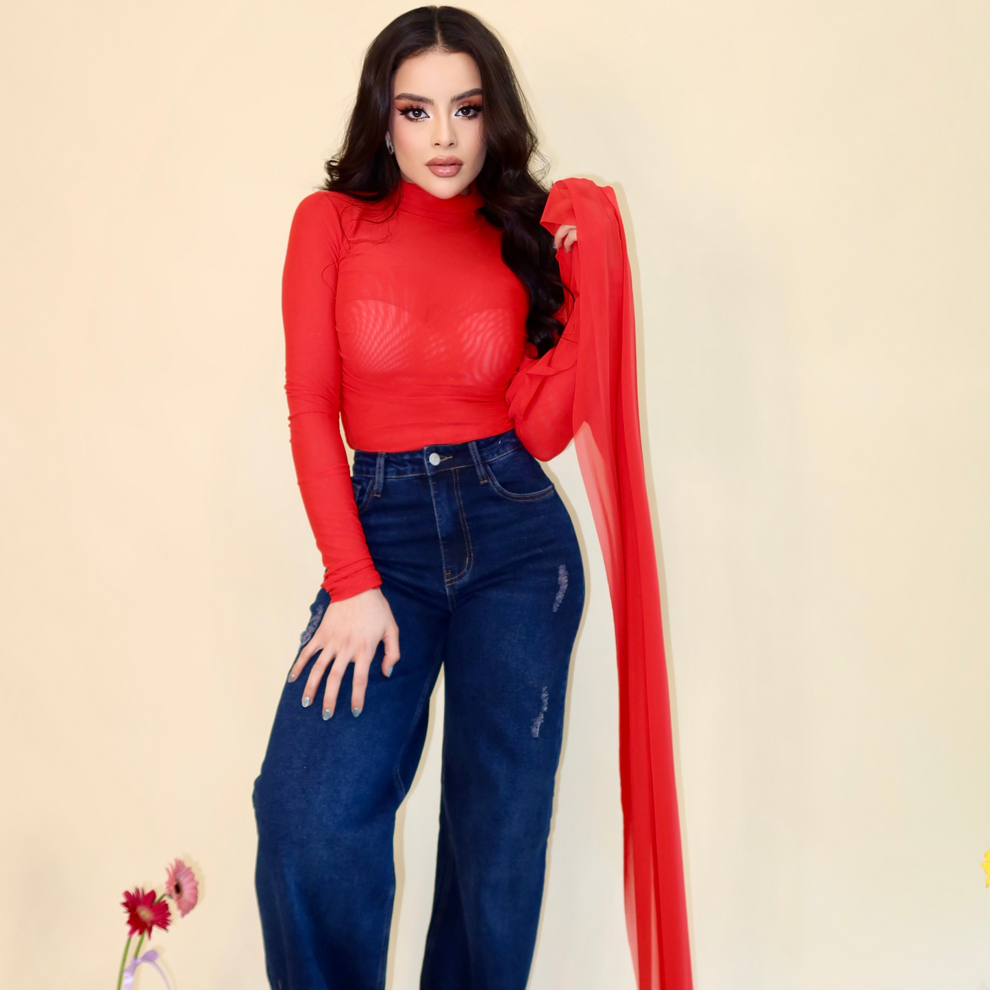 BLUSA ROJA MESH CON DETALLE AL COSTADO