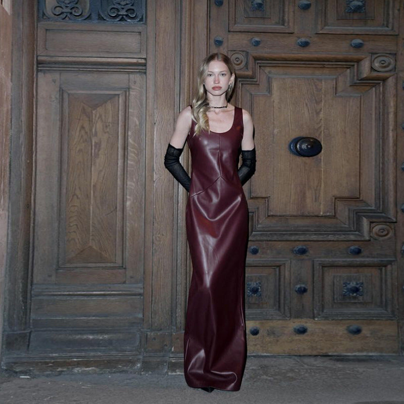 VESTIDO BURGUNDY EFECTO PIEL