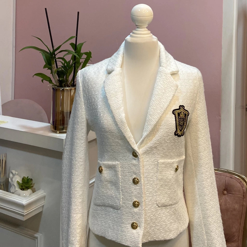 BLAZER BLANCO CON LOGO
