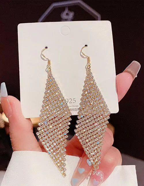 ARETES RUBI