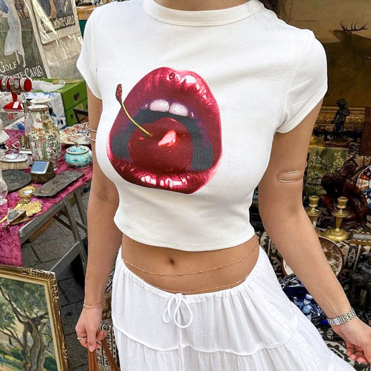 BLUSA DE BESO CON CEREZA