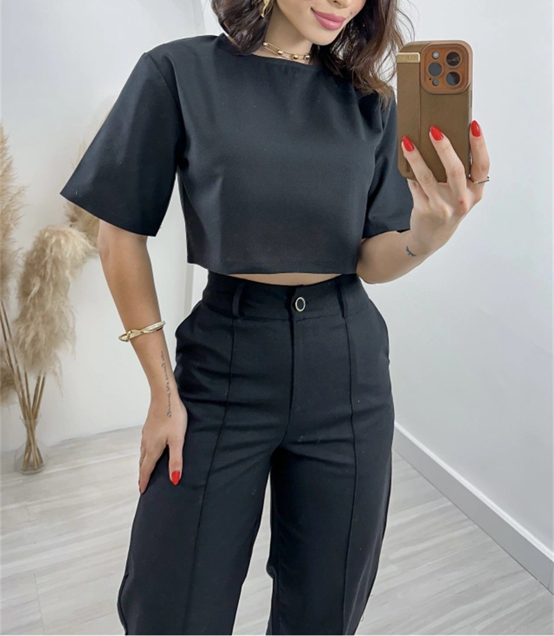 CONJUNTO NEGRO BLUSA CORTA