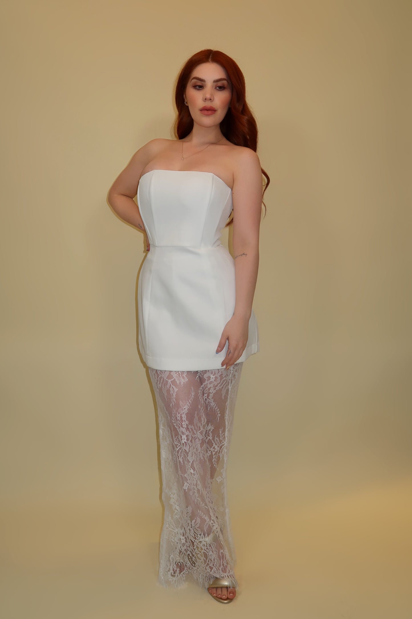 VESTIDO ROMINA CON ENCAJE BLANCO