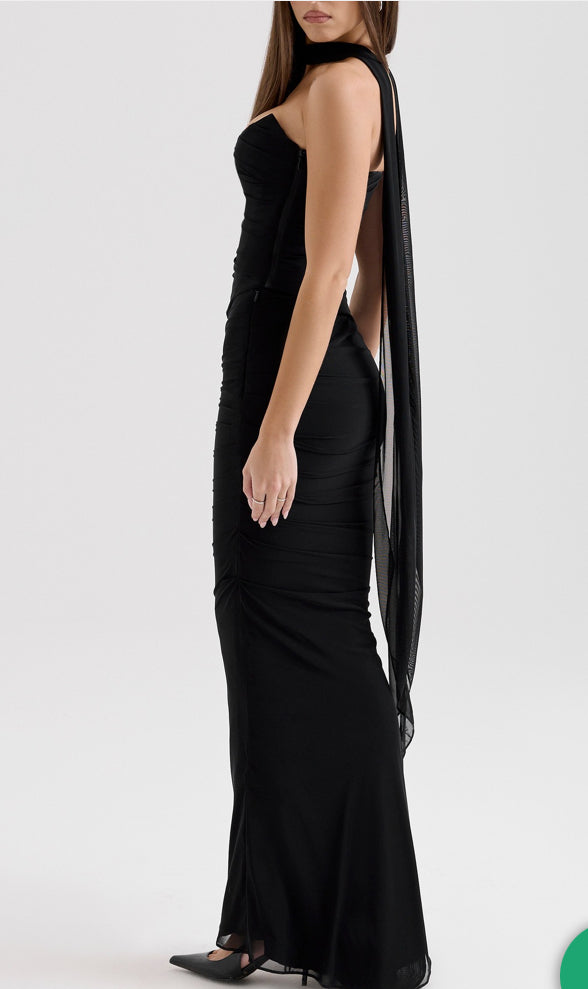 SET MADELINE  BLACK