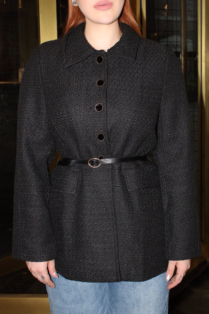 ABRIGO DE SOLAPA CON CINTURÓN NEGRO