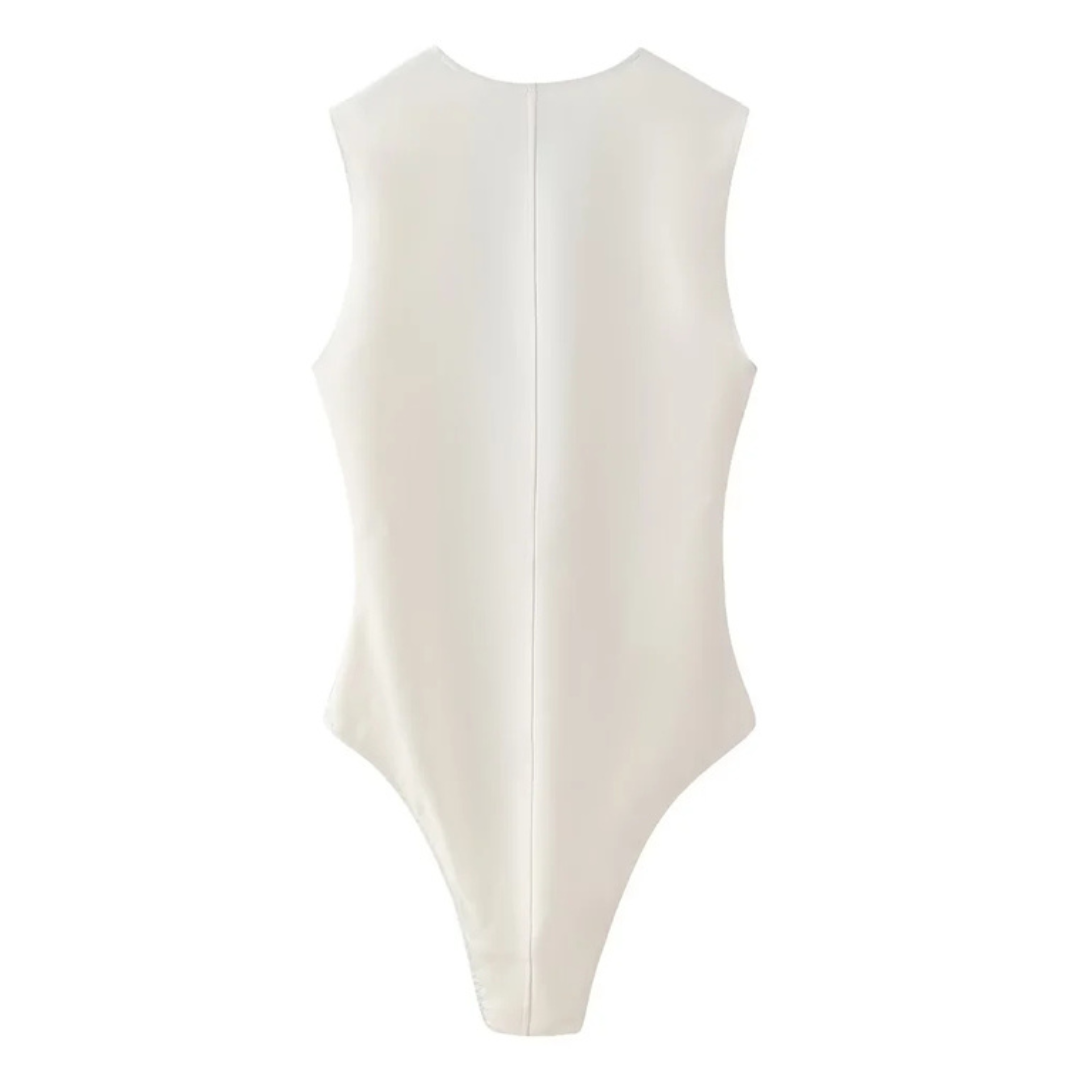 BODY CON HERRAJE
