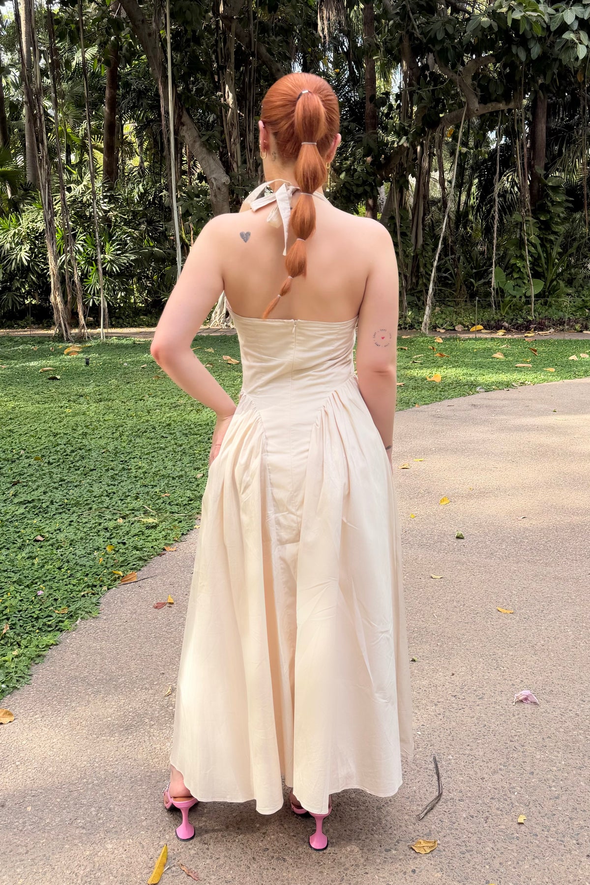 VESTIDO MIDI VICTORIA CAMEL ALGODÓN