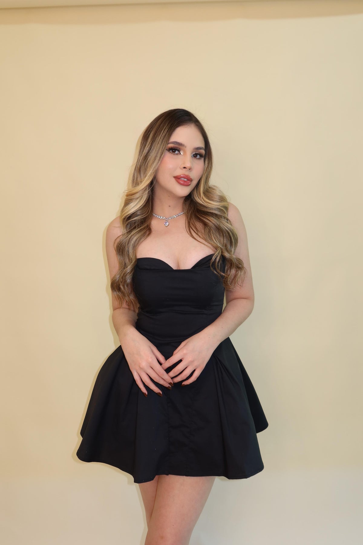ISABEL MINI DRESS NEGRO