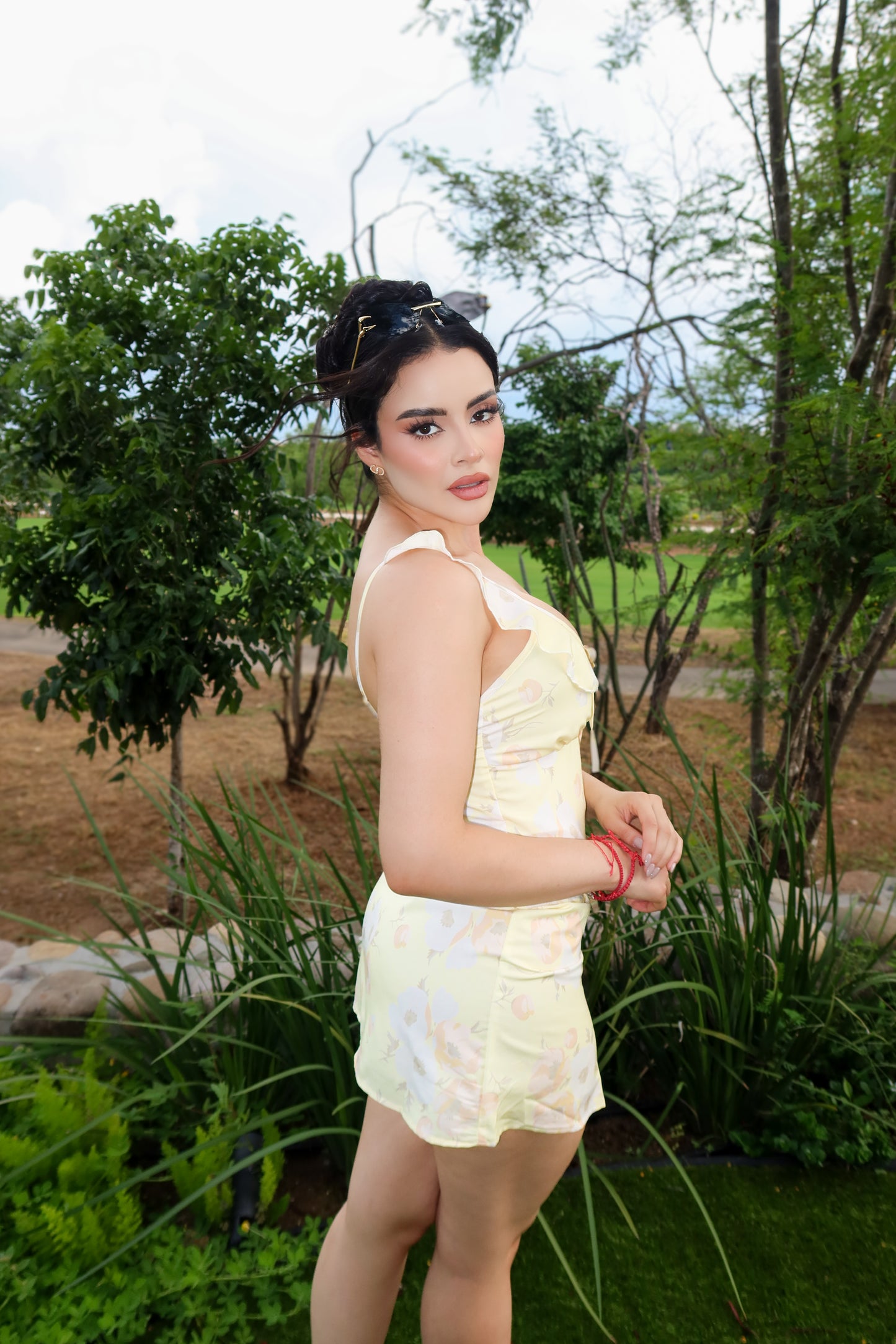 VESTIDO MINI MAGNOLIA BLOOM AMARILLO