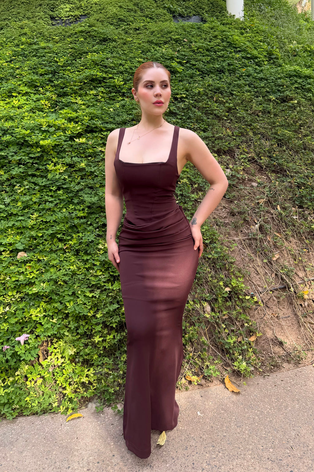 VESTIDO MAXI ASTRID COFFEE