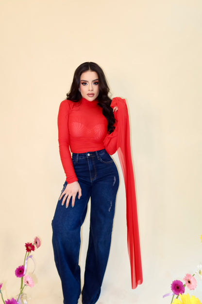 BLUSA ROJA MESH CON DETALLE AL COSTADO