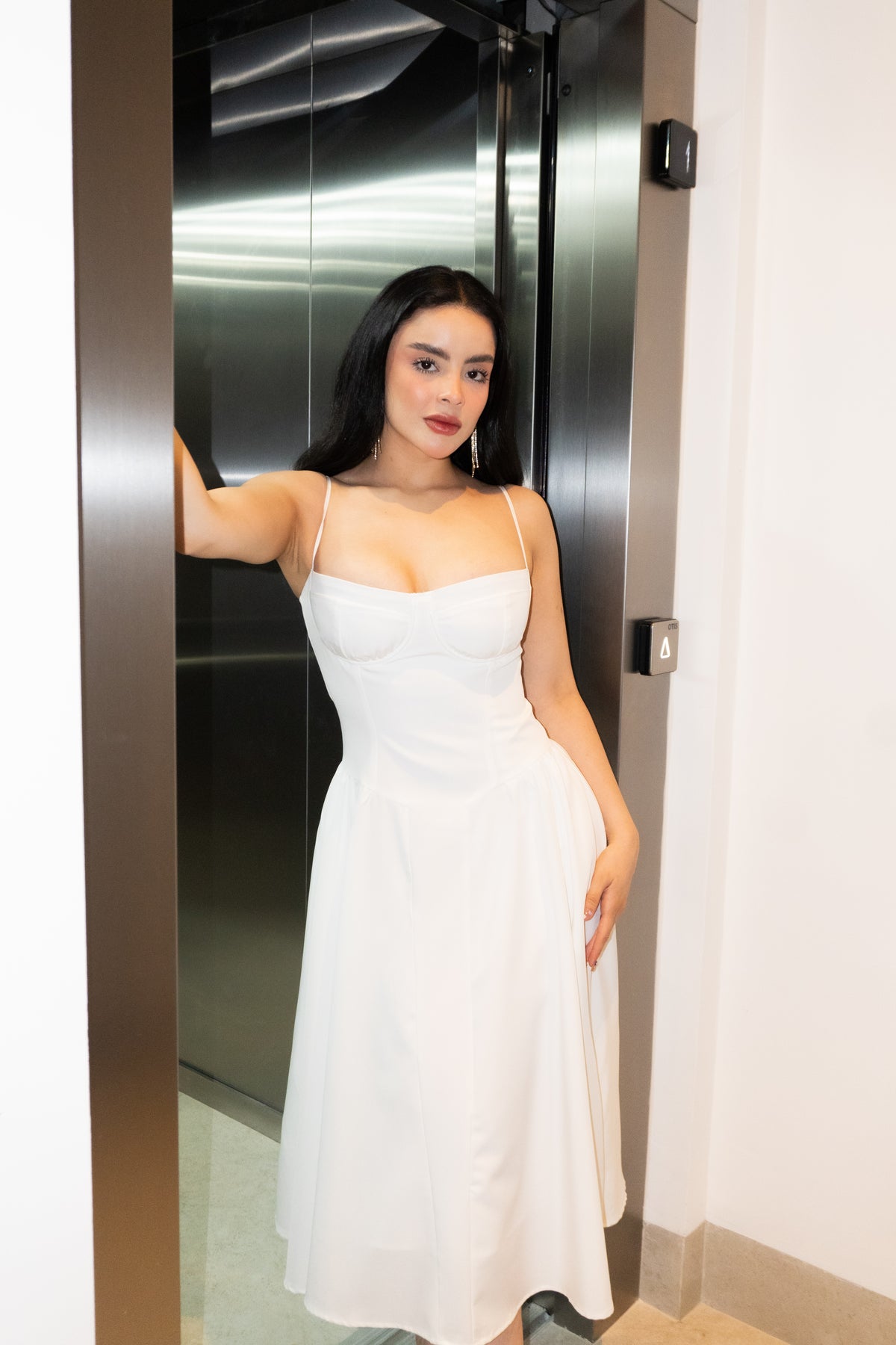 SCARLETT DRESS MIDI IVORY WHITE