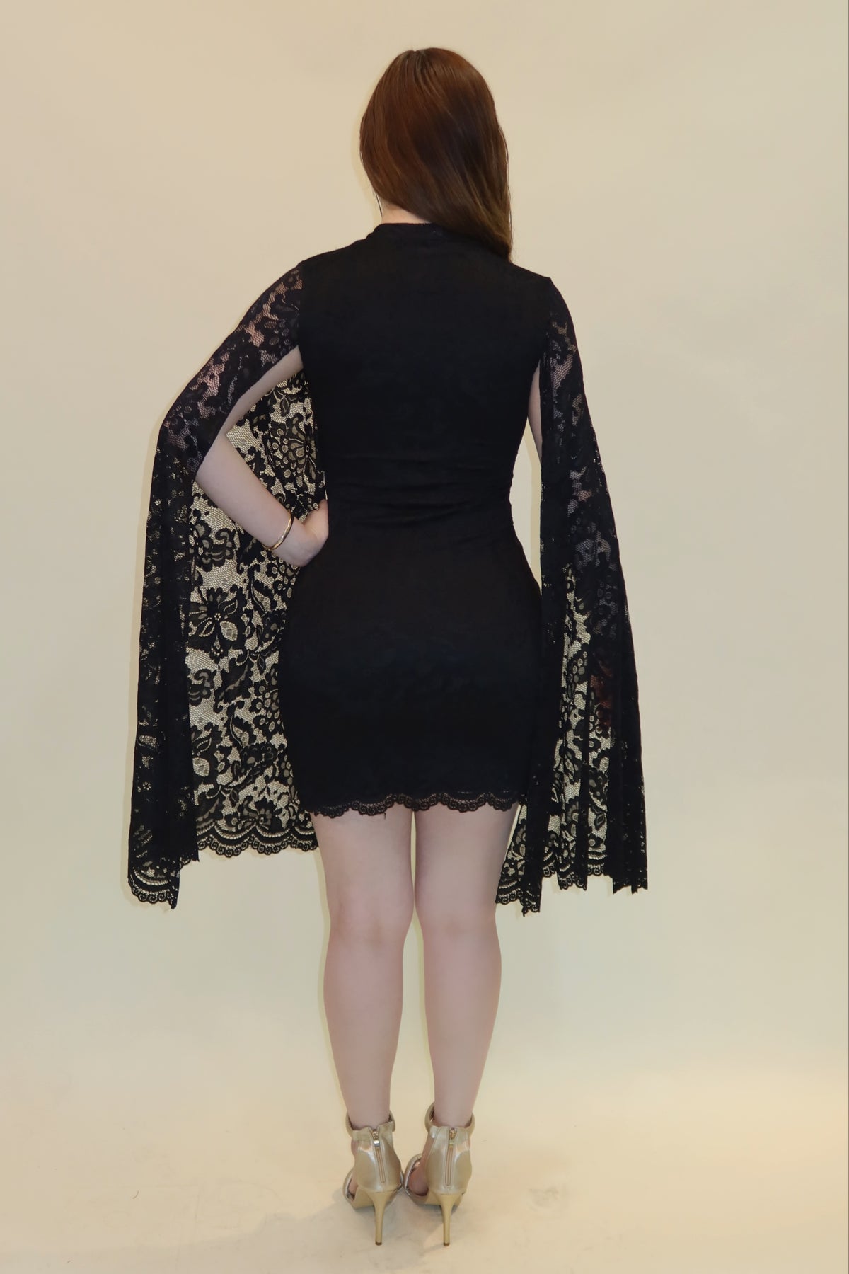 VESTIDO ELEONOR ENCAJE NEGRO