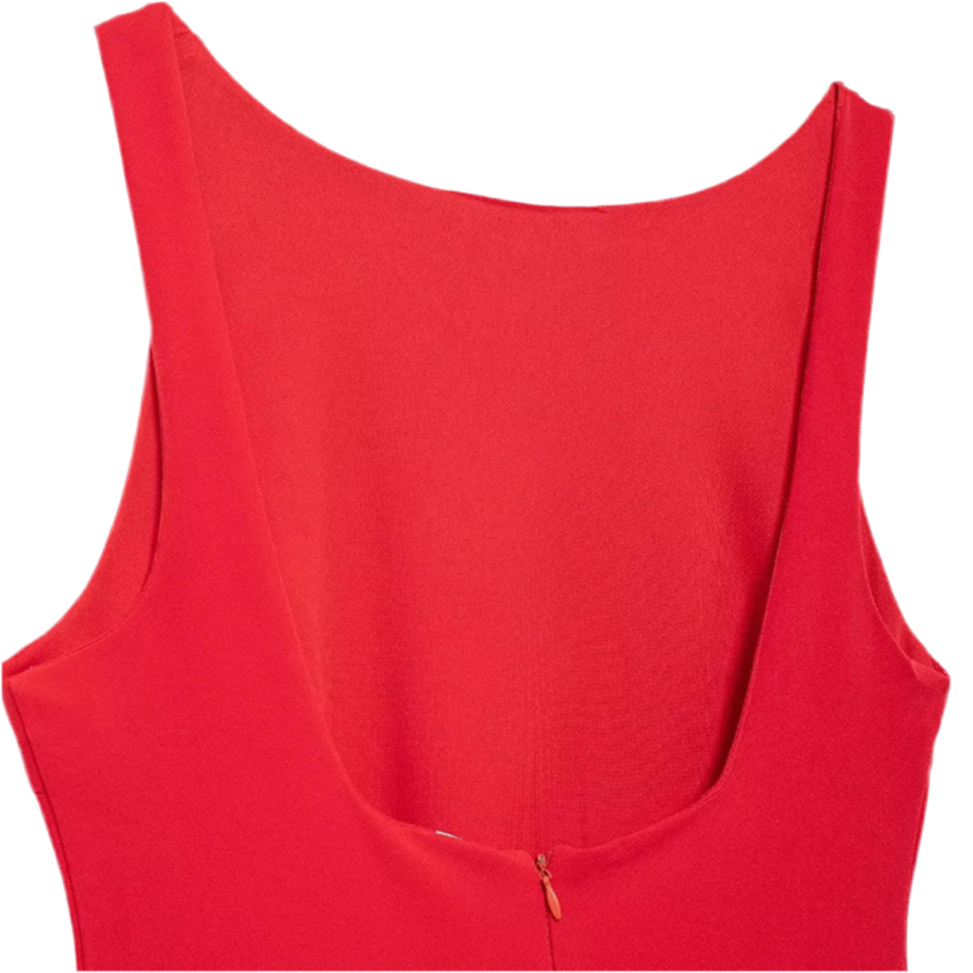 VESTIDO CORTO CON OLAN ROJO