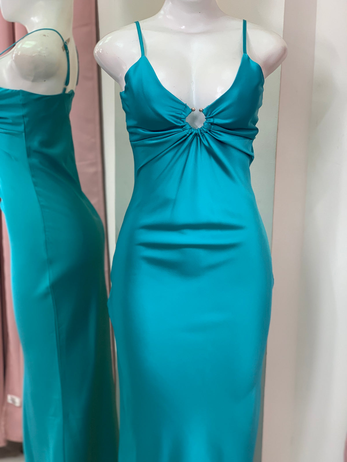 VESTIDO CLARISA MAXI TURQUESA