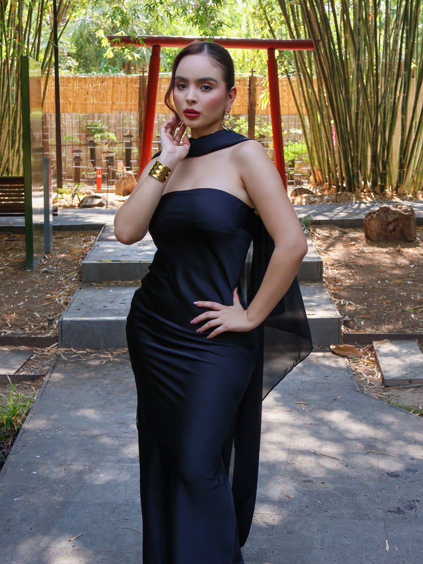 VESTIDO MAXI LORREINE BLACK