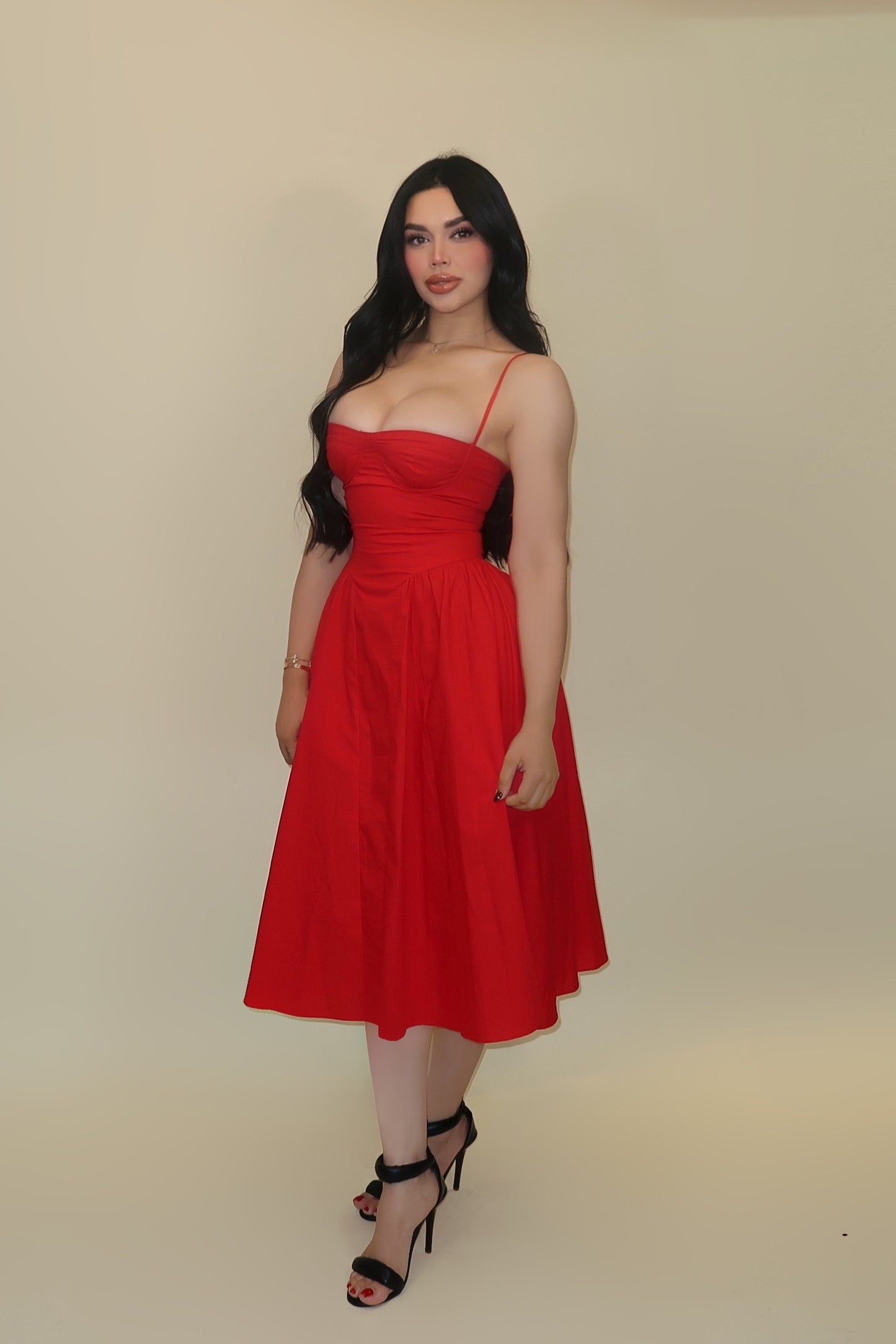 SCARLETT DRESS MIDI ROJO