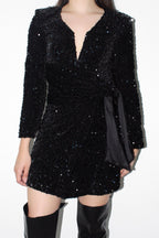 VESTIDO LENTEJUELA CON NUDO NEGRO