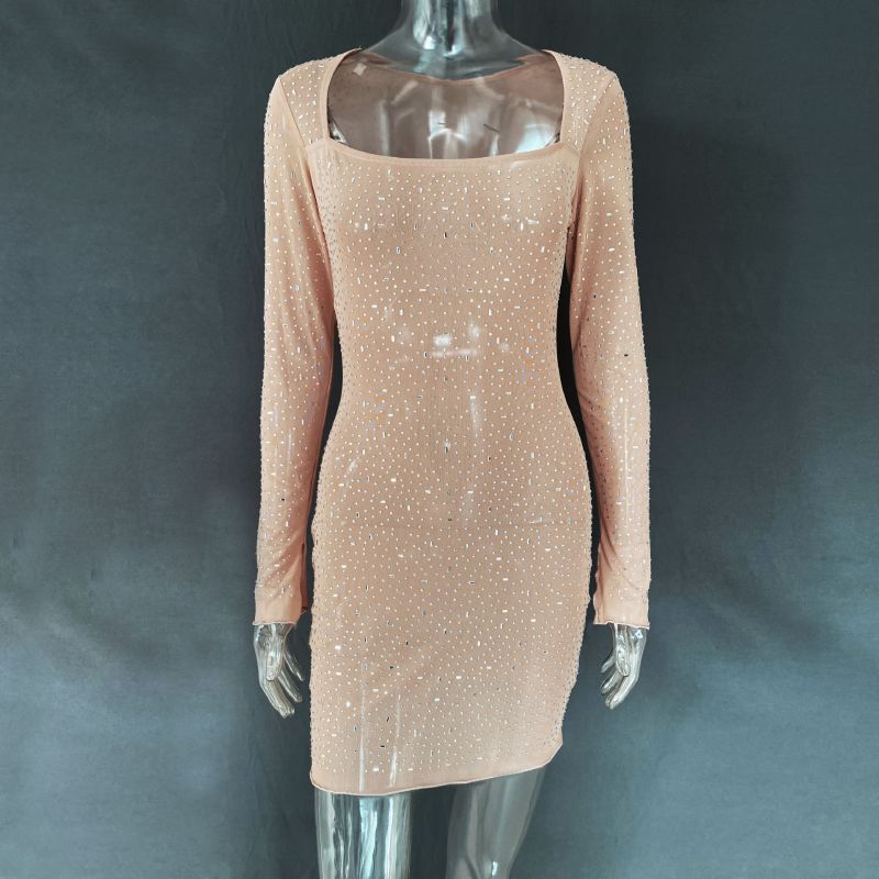 VESTIDO CORTO CON PIEDRAS