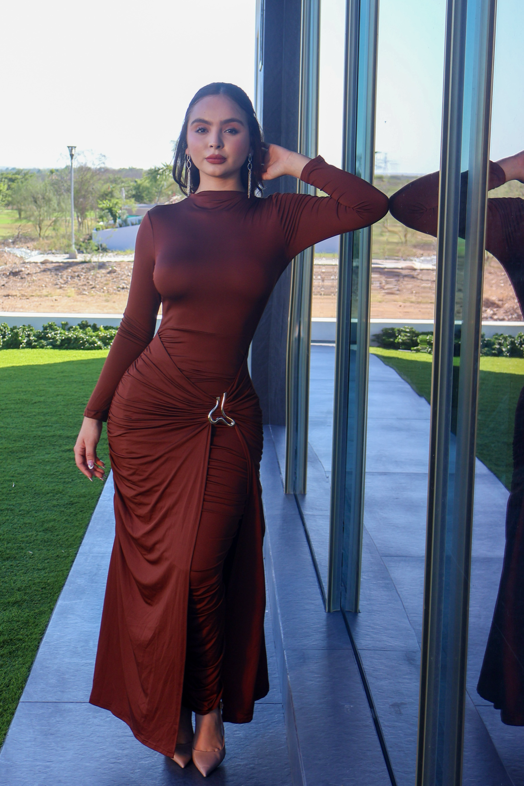 VESTIDO MAXI XIOMARA CAFÉ