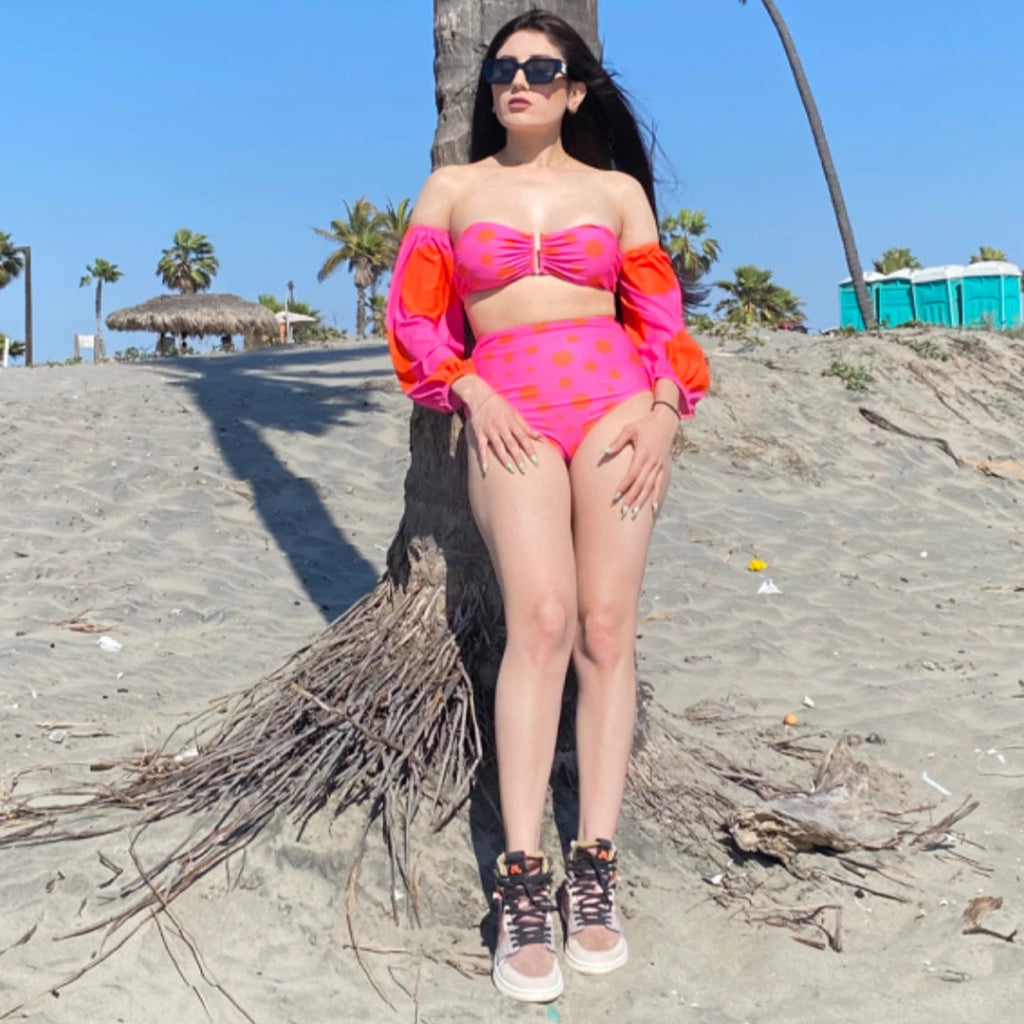 BIKINI PINK SANDS BEACH