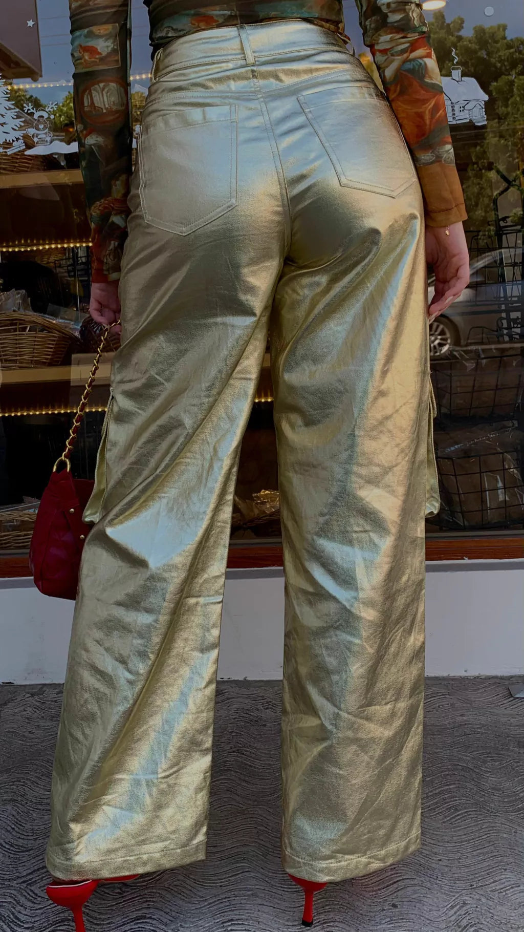 PANTALÓN METALIZADO DORADO
